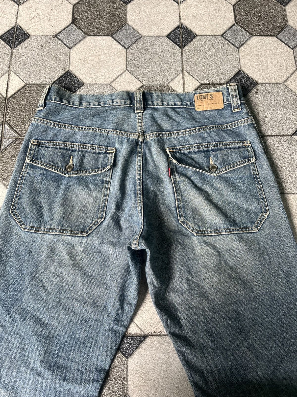 Levi's VINTAGE BAGGY LEVI'S WORKWEAR DENIM JEANS Size US 34 / EU 50 - 17 Thumbnail
