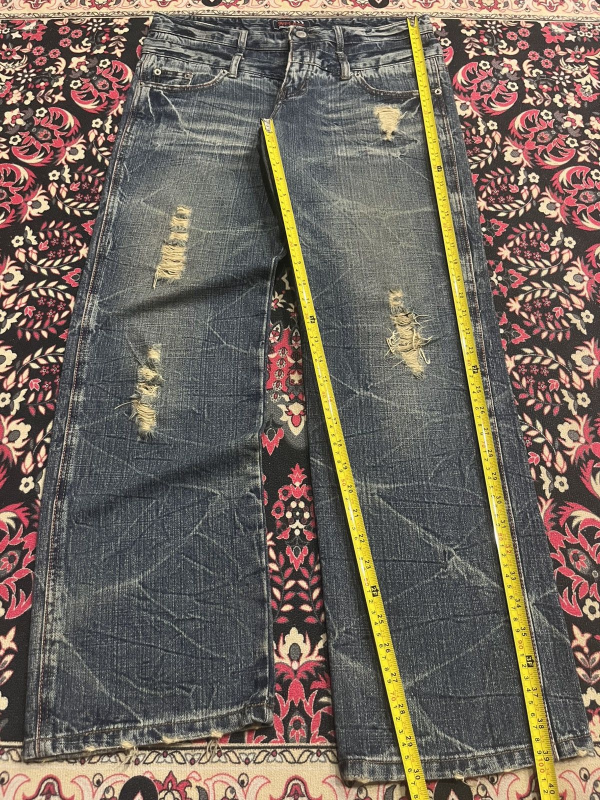 Le Grande Bleu (L.G.B.) Vintage African Taro Shattered Double Waist Distressed Jeans Size US 31 - 12 Thumbnail