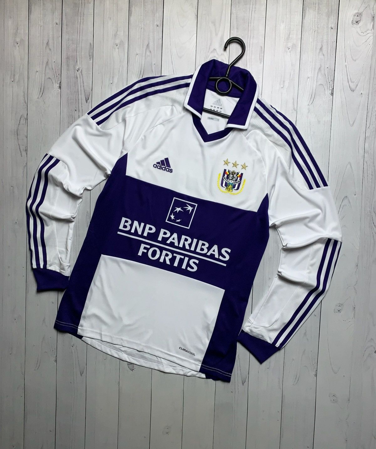 Adidas × Vintage Vintage adidas Anderlecht soccer jersey 6 number rare size M Size US M / EU 48-50 / 2 - 1 Thumbnail
