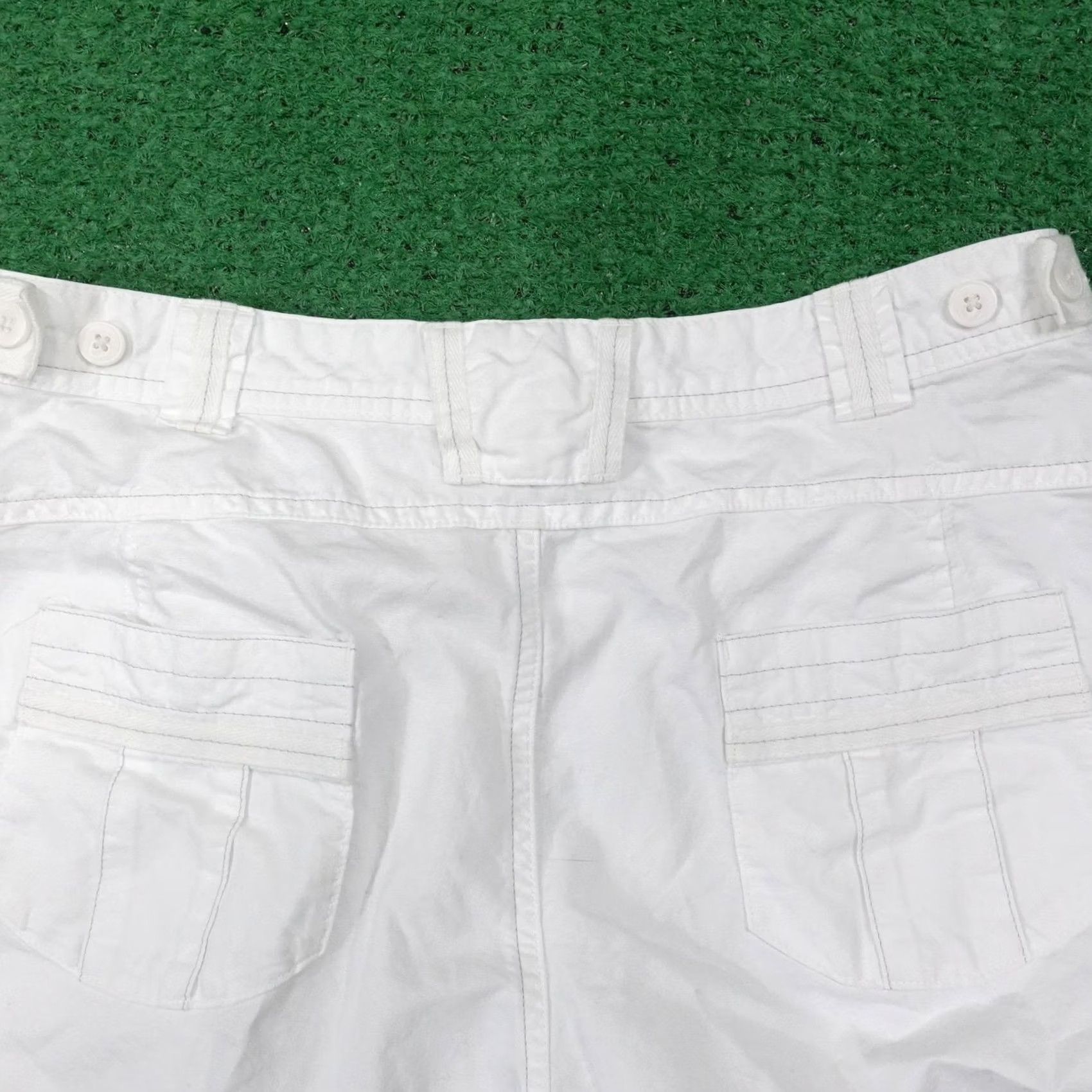 Mountain Hardwear Mountain Hardwear Chino Shorts Womens White 8 32 Waist 5 Inseam Pockets Size 30" / US 8 / IT 44 - 5 Thumbnail
