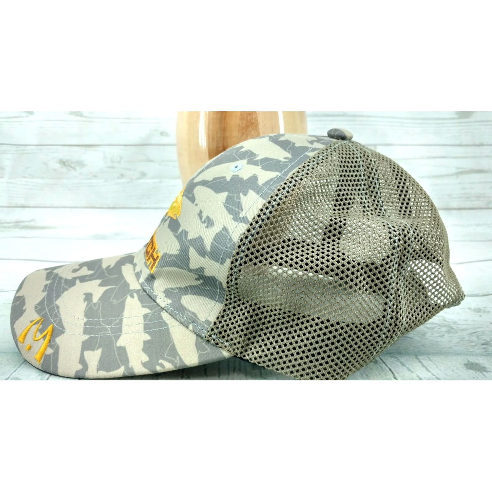 Logo 7 MaxCatch Ballcap Hat Green Camo Gold Logo Adjustable Men Baseball Cap Size ONE SIZE - 4 Thumbnail