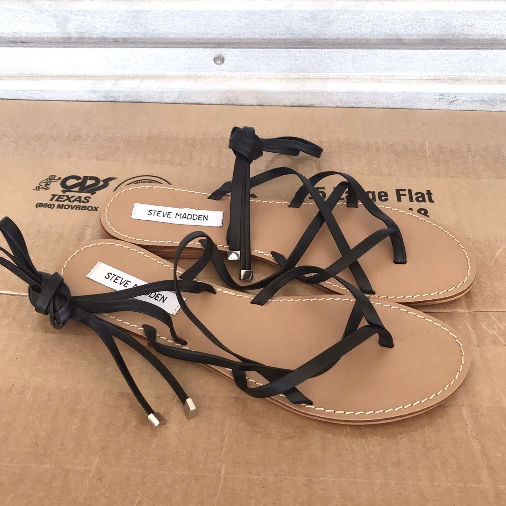 Steve Madden Steve Madden Women Black Keyes Leather Lace-Up Sandals Flat Gladiator 10 Italy Mockup? (Note: output must be title only) Size US 10 / IT 40 - 2 Thumbnail
