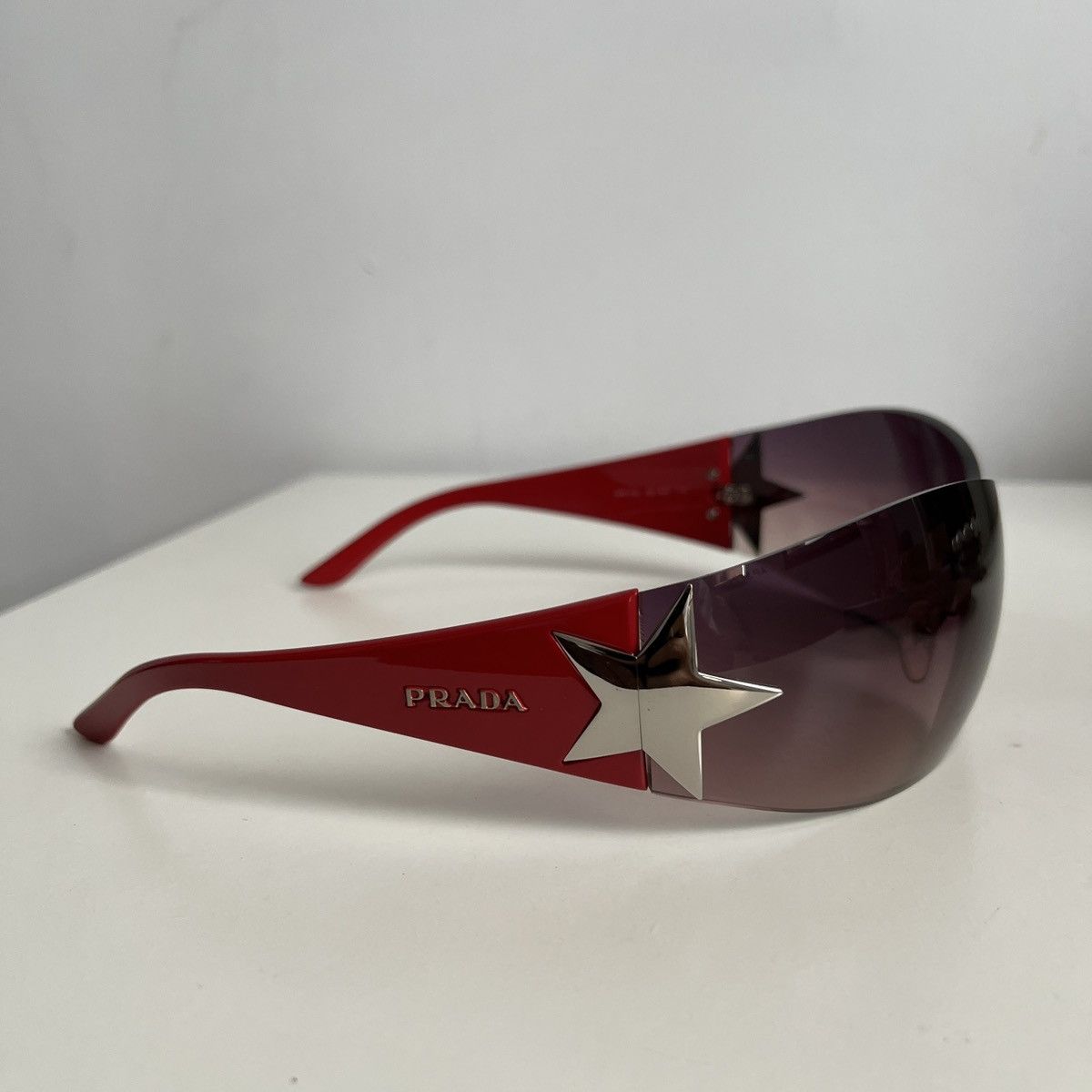 Prada FREE SHIP! 2000s Prada Chrome Star Red Sunglasses Size ONE SIZE - 1 Thumbnail