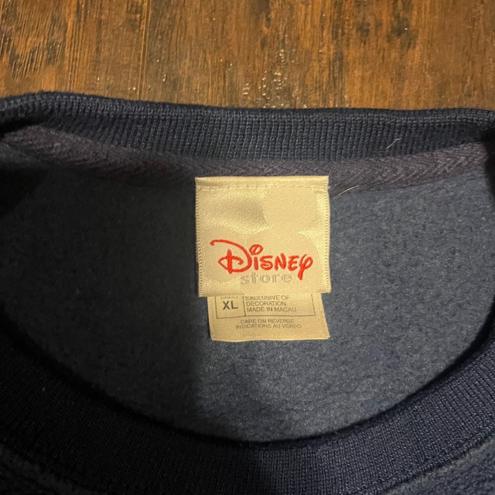 Disney Y2k embroidered Eeyore Disney crewneck Size XL / US 12-14 / IT 48-50 - 2 Thumbnail