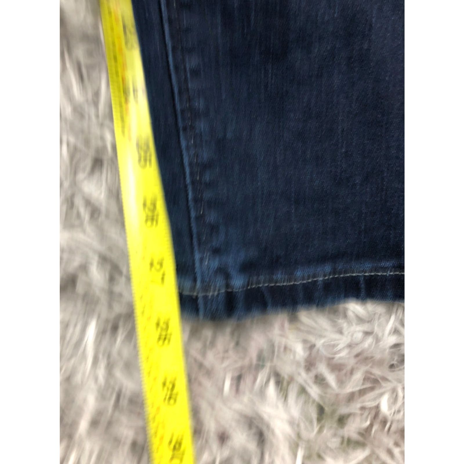 Lee Lee Perfect Fit Straight Jeans Womens Dark Wash Blue Size 18 Short Regular 5-Pocket Denim Cotton Jeans Mens? No. Size 40" / US 18 - 3 Thumbnail
