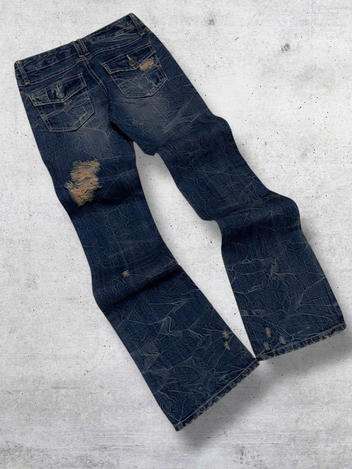 Japanese Brand VINTAGE NYLAUS JAPAN DESIGNER 90S FLARED MUDWASH GOLD DENIM Size US 26 / EU 42 - 9 Thumbnail
