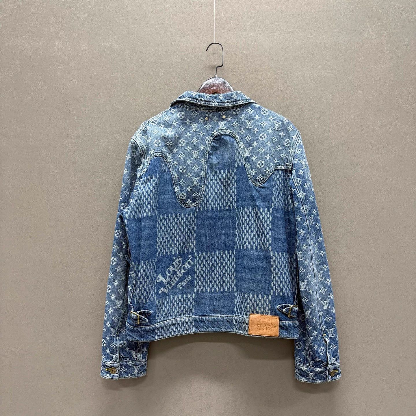 Louis Vuitton LOUIS VUITTON x nigo LV2 Monogram Denim Jacket 50 Size US M / EU 48-50 / 2 - 2 Thumbnail