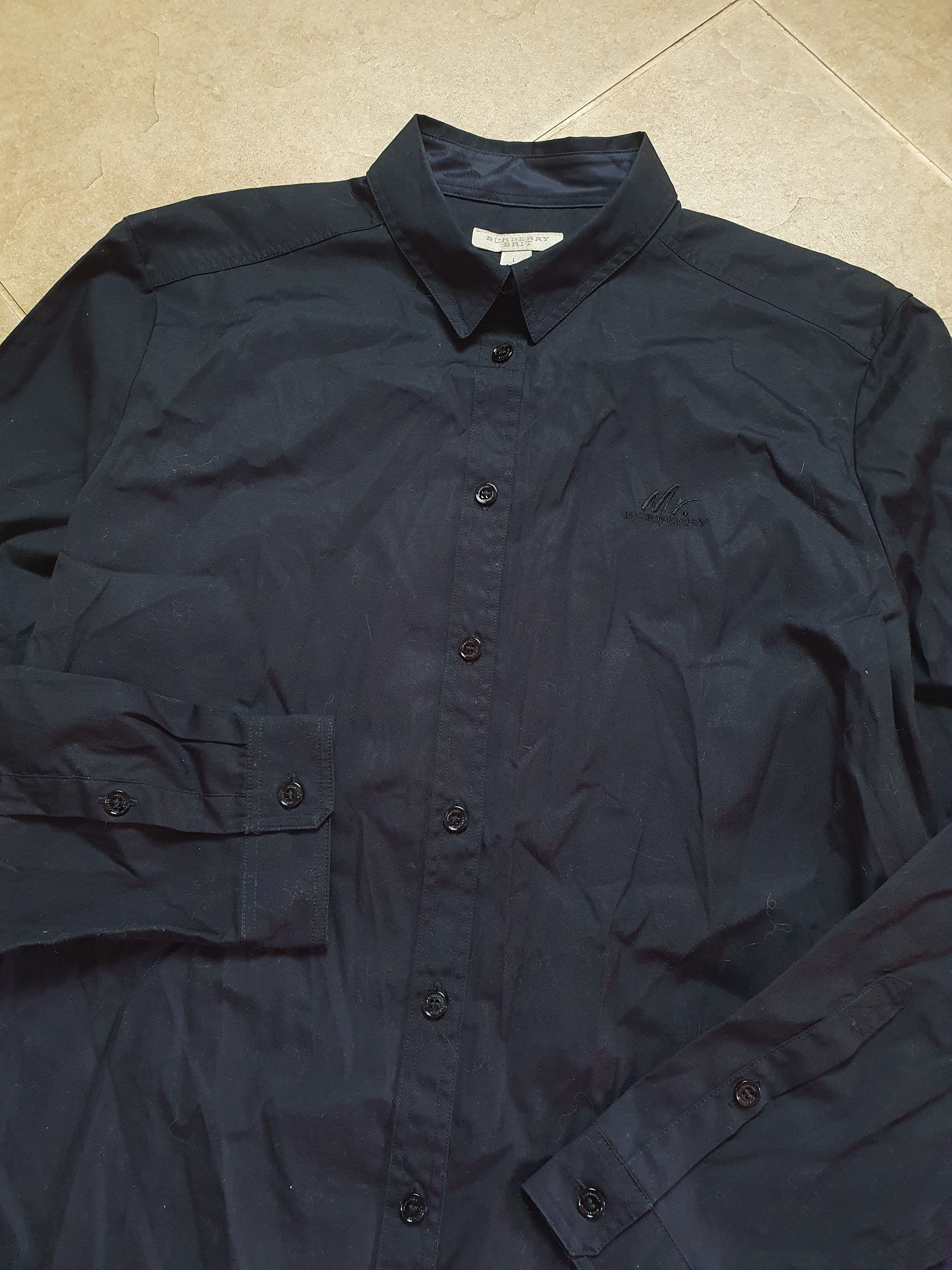 Burberry Vintage Burberry shirt women's Size L Black Luxury Size L / US 10 / IT 46 - 8 Thumbnail