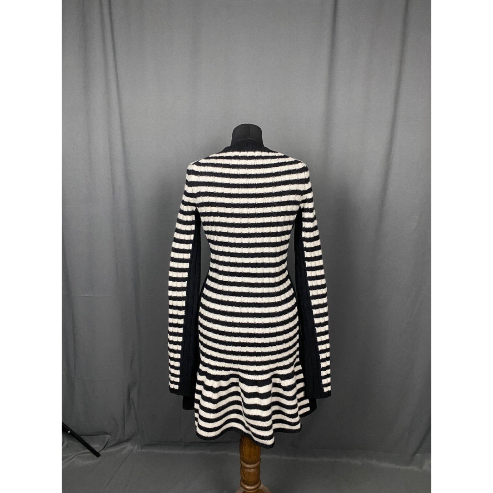 Sonia Rykiel MINT! 790$ RRP Sonia Rykiel White Black Striped Knit Wool D Size XS / US 0-2 / IT 36-38 - 7 Thumbnail