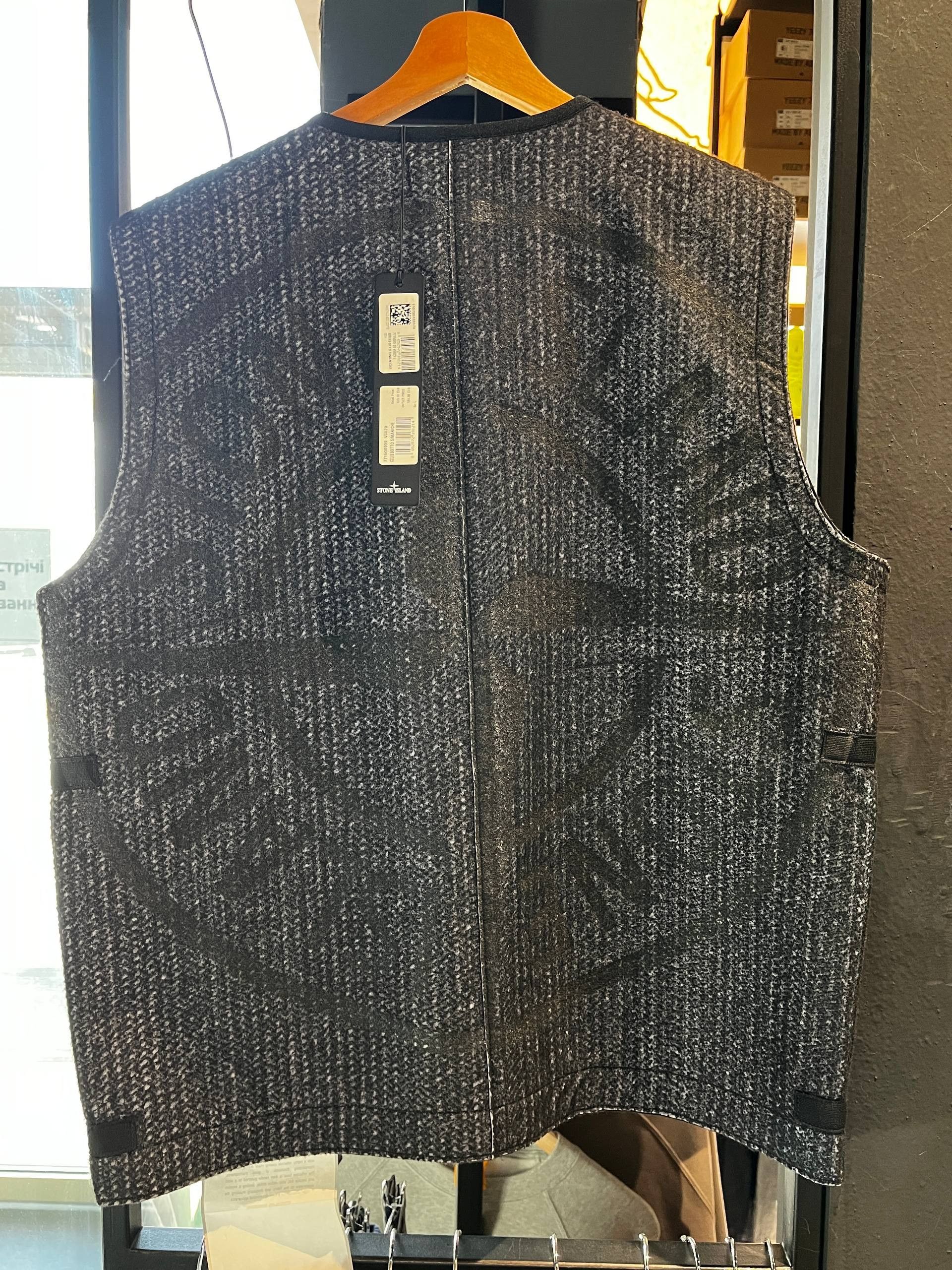 Stone Island Stone Island Tech Gilet G0999 Needle Punched Reflective Size US L / EU 52-54 / 3 - 3 Thumbnail