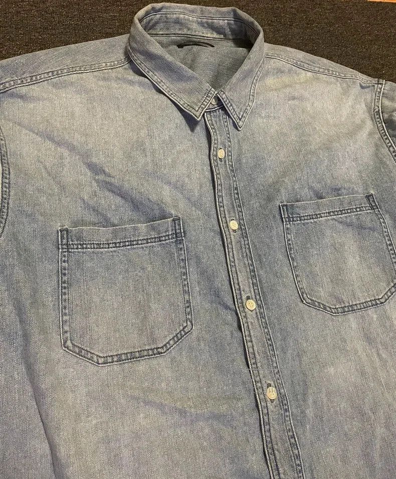 Balenciaga Balenciaga Oversized Denim Patchwork Shirt. Size US XL / EU 56 / 4 - 1 Thumbnail