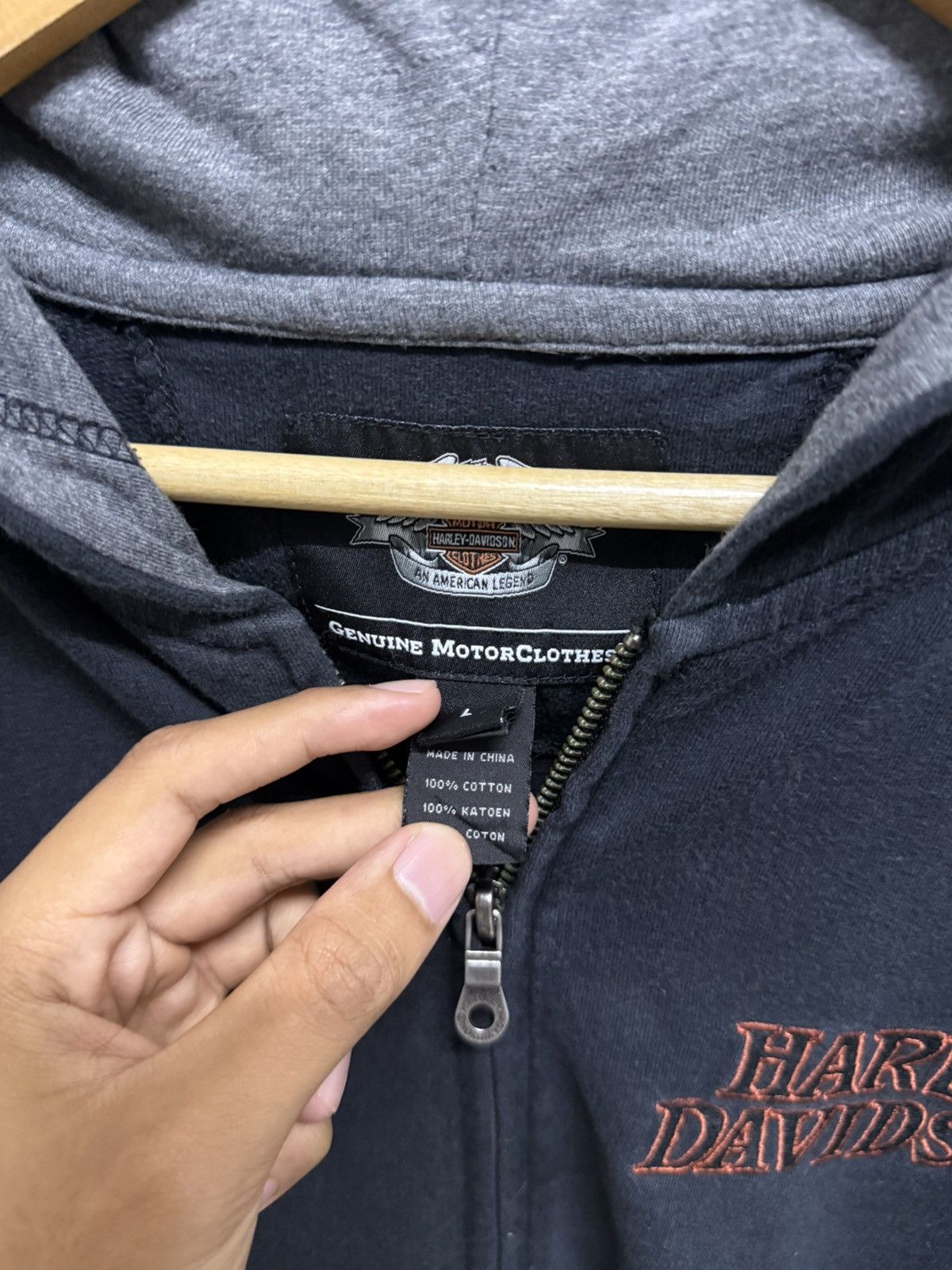 Harley Davidson 2000s Harley Davidson Flame Skull faded black zip up Hoodie Size US XL / EU 56 / 4 - 8 Thumbnail