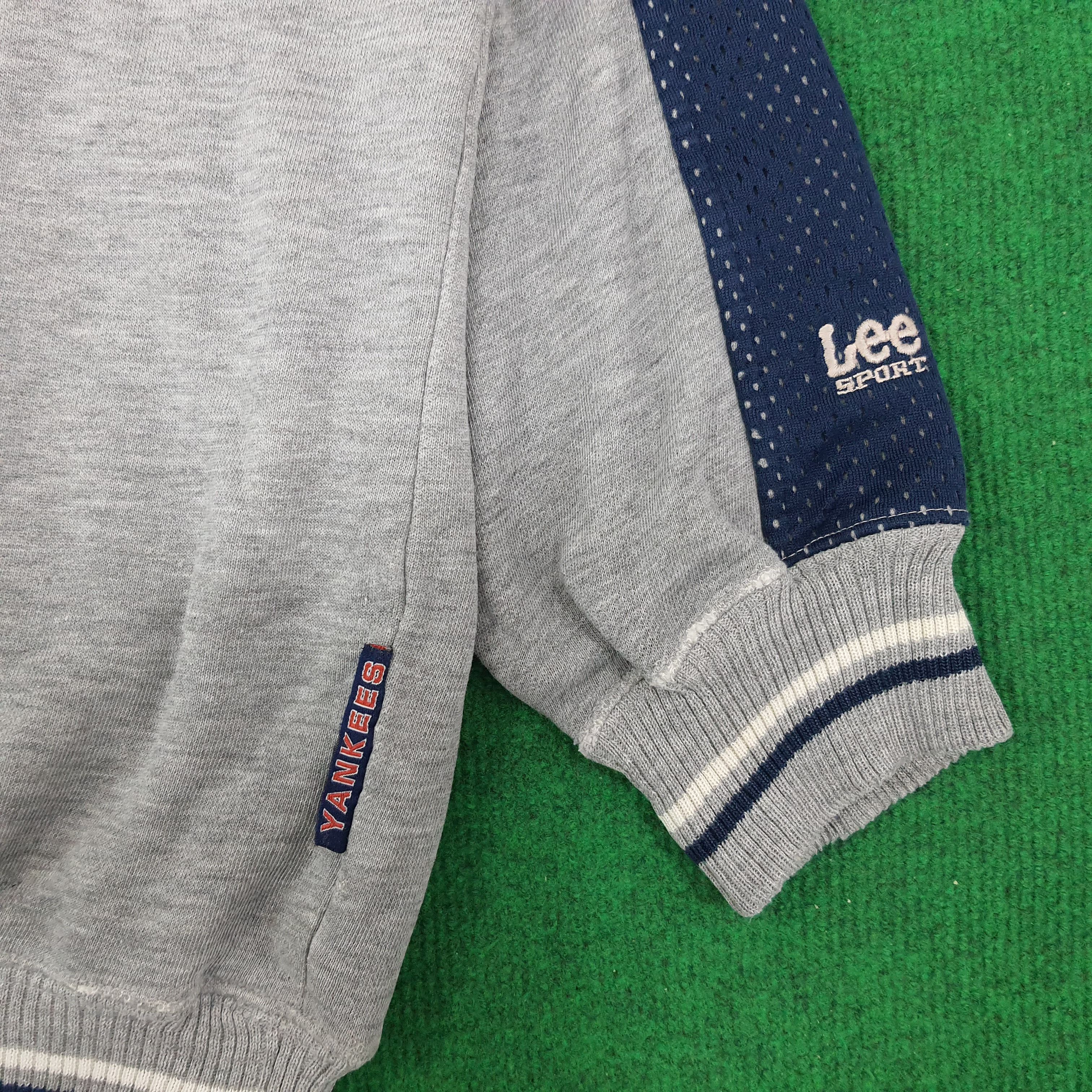 New York Yankees Vintage Lee New York Yankees MLB Baseball Sweatshirt C255N16 Size US XXL / EU 58 / 5 - 4 Thumbnail
