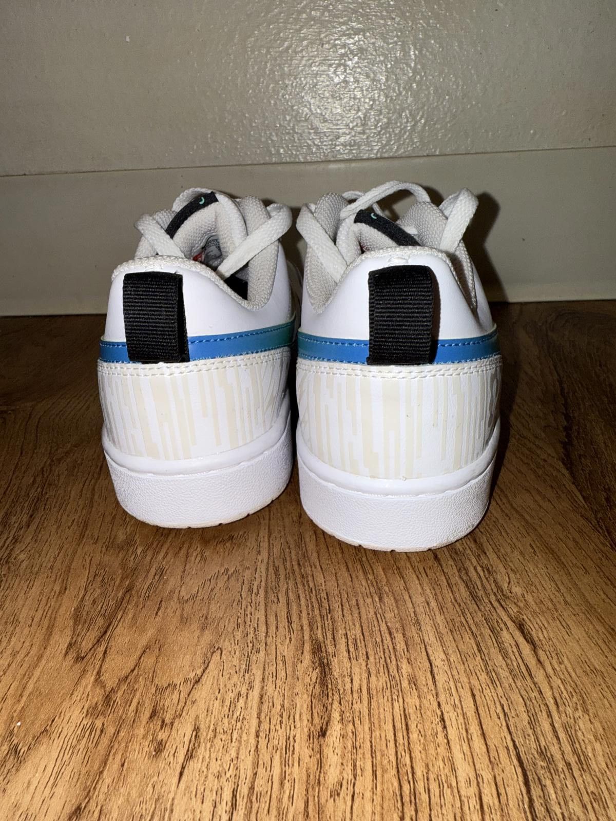 Nike Nike Borough low 2 SE Unlock Your Space Gs Size US 7 / EU 40 - 2 Thumbnail