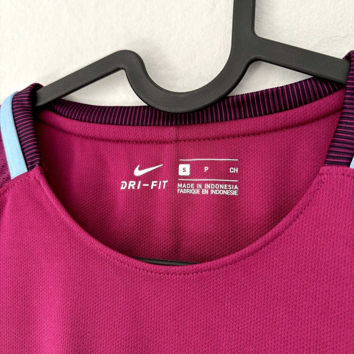 Nike 2017 2018 Manchester City Nike De Bruyne Soccer Jersey Away Size US S / EU 44-46 / 1 - 5 Thumbnail
