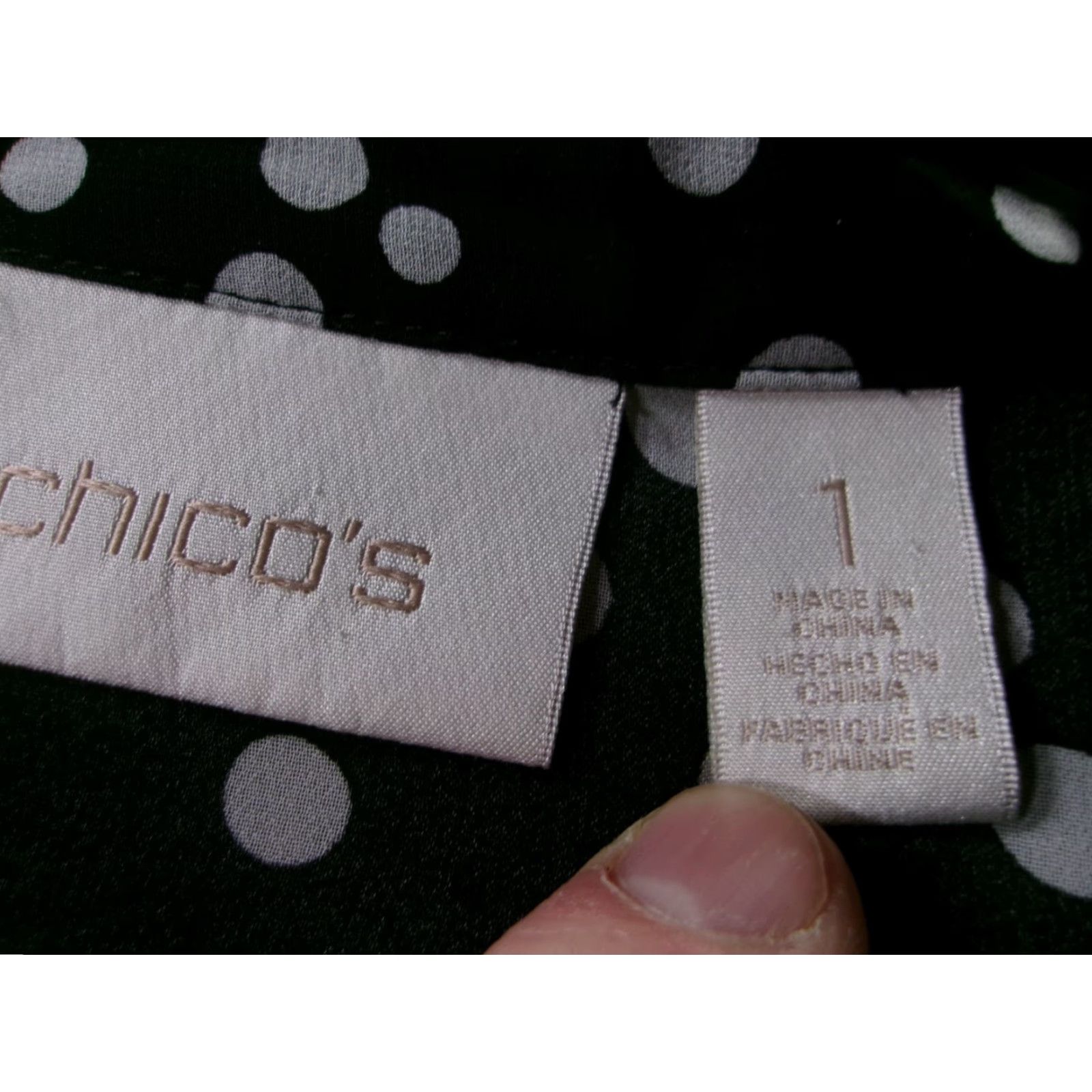 Vintage Chicos Blouse Womens S Black White Polka Dot Tunic 3/4 Sleeve V-Neck Hi-Lo Hem Slim Pullover Dry Clean Only Size S / US 4 / IT 40 - 7 Thumbnail