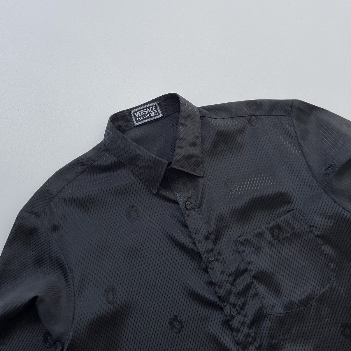Versace × Vintage Versace Classic V2 Vintage Monogram Pocket Shirt Black Size US L / EU 52-54 / 3 - 2 Thumbnail