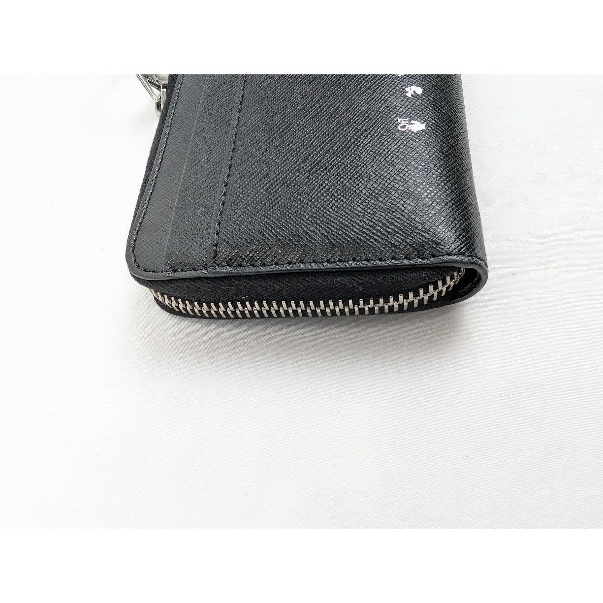 Off-White o1rshd1 Size: OS / Binder Diag Saff Zip Wallet in Black Size ONE SIZE - 4 Thumbnail