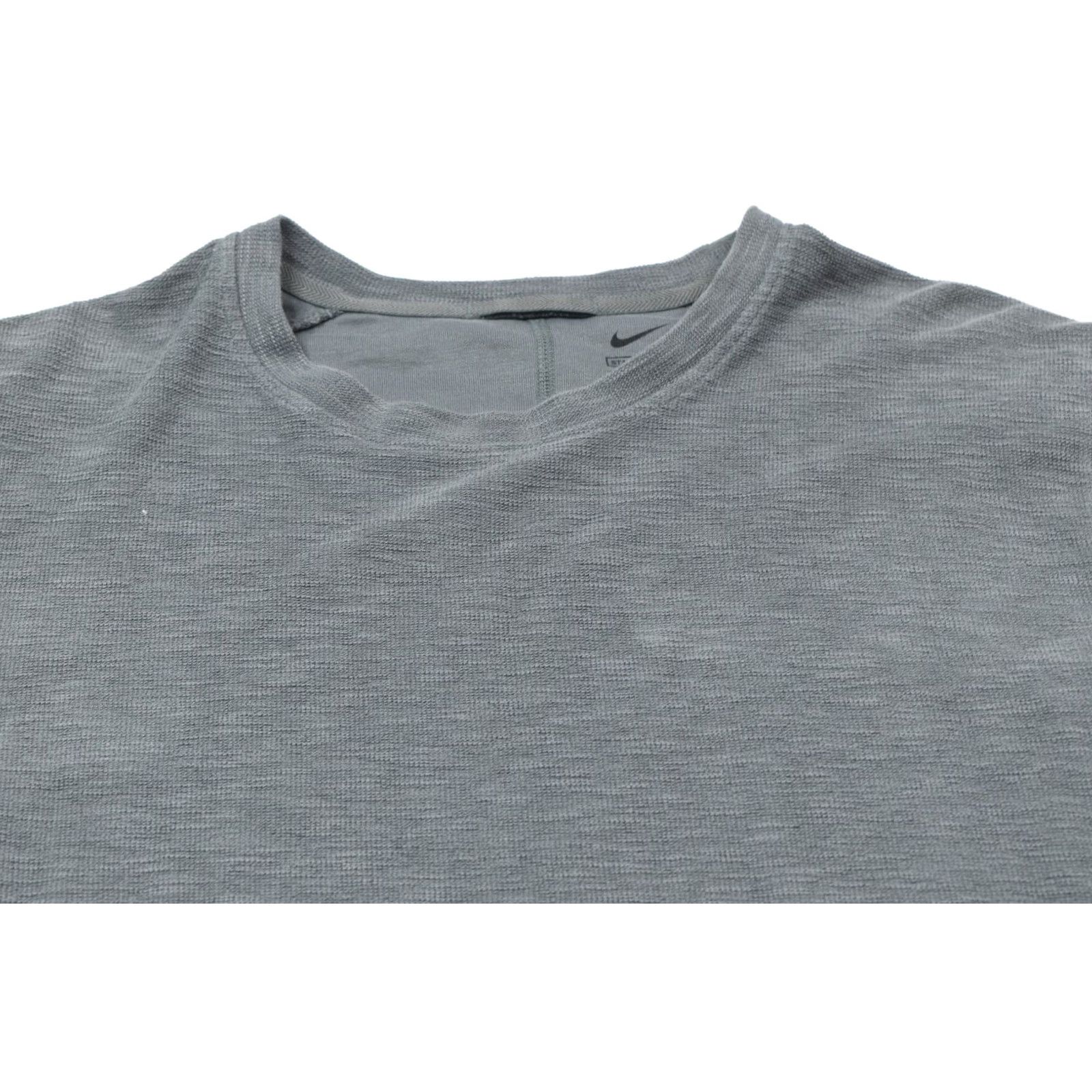 Nike Nike Yoga Training Shirt Mens XL Gray Long Sleeve Crew Neck Pullover Size US XL / EU 56 / 4 - 3 Thumbnail