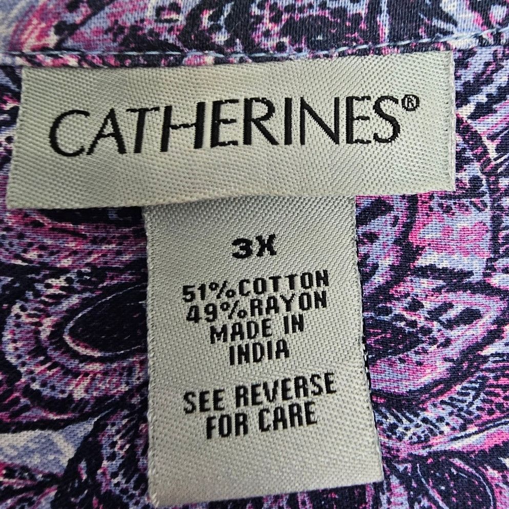 Torrid Catherines Womens Floral Top Plus Size 3X Pintuck Button Size 3XL / US 20-22 - 6 Thumbnail
