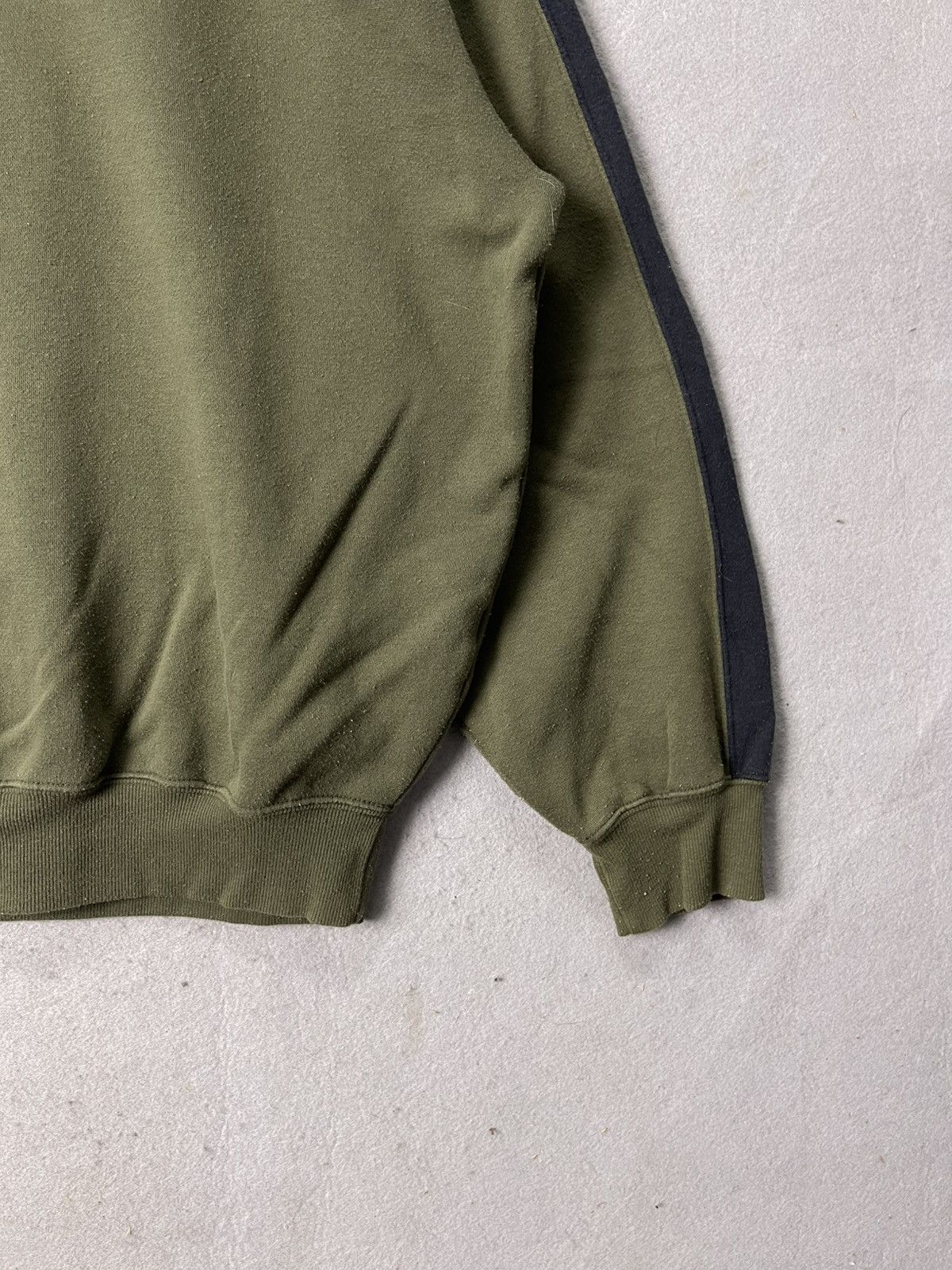 Benetton Vintage Benetton Formula 1 Racing Team Crewneck Sweatshirt Size US L / EU 52-54 / 3 - 4 Thumbnail