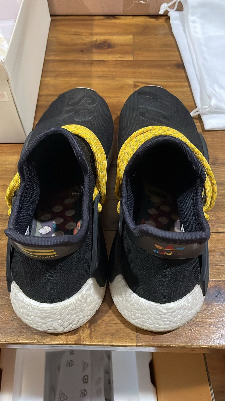 Adidas adidas NMD HU Pharrell Human Species Black Size US 9 / EU 42 - 7 Thumbnail