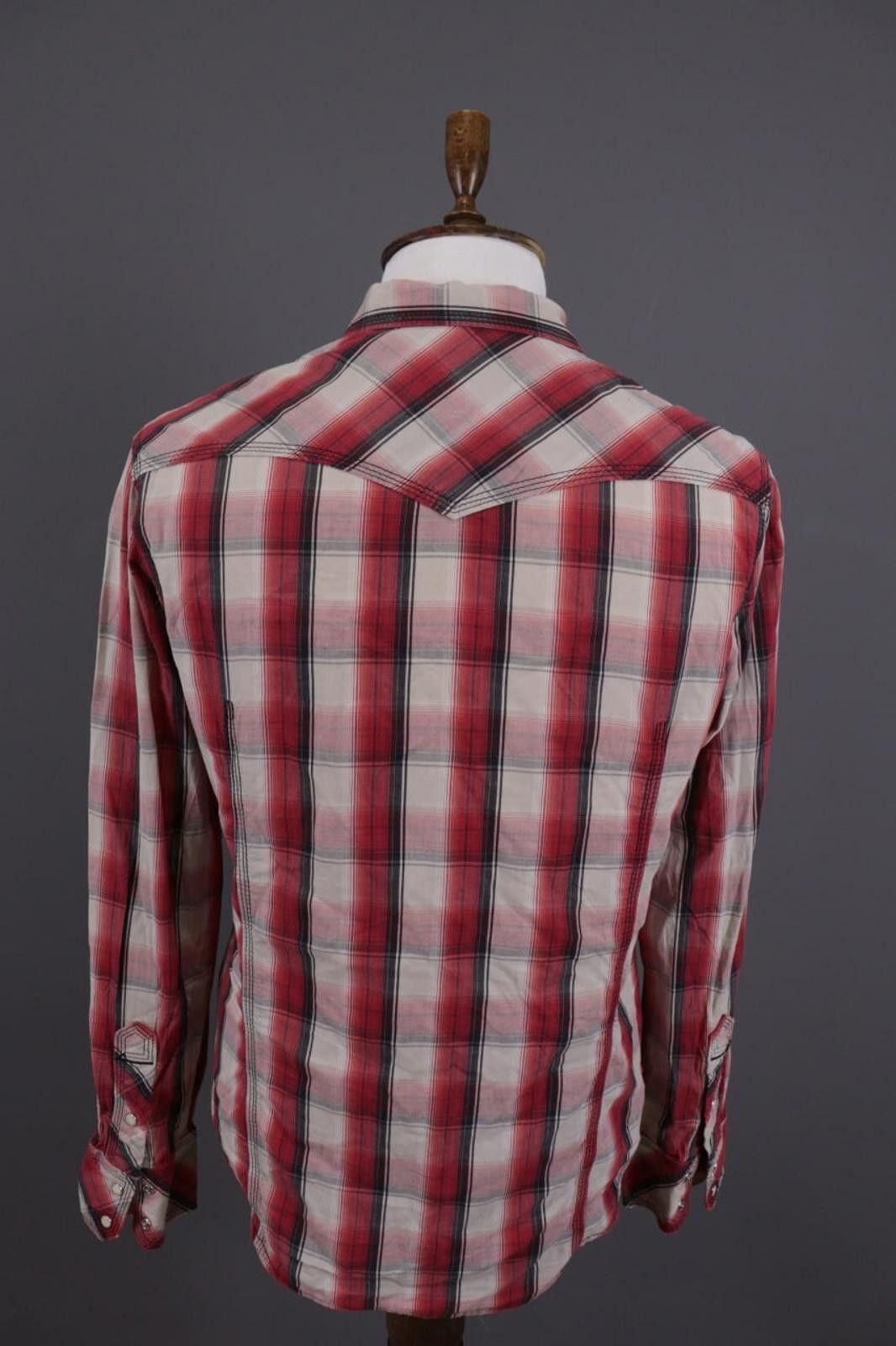 True Religion True Religion Multicolor Check Snap Pockets Shirt Size L Size US L / EU 52-54 / 3 - 7 Thumbnail