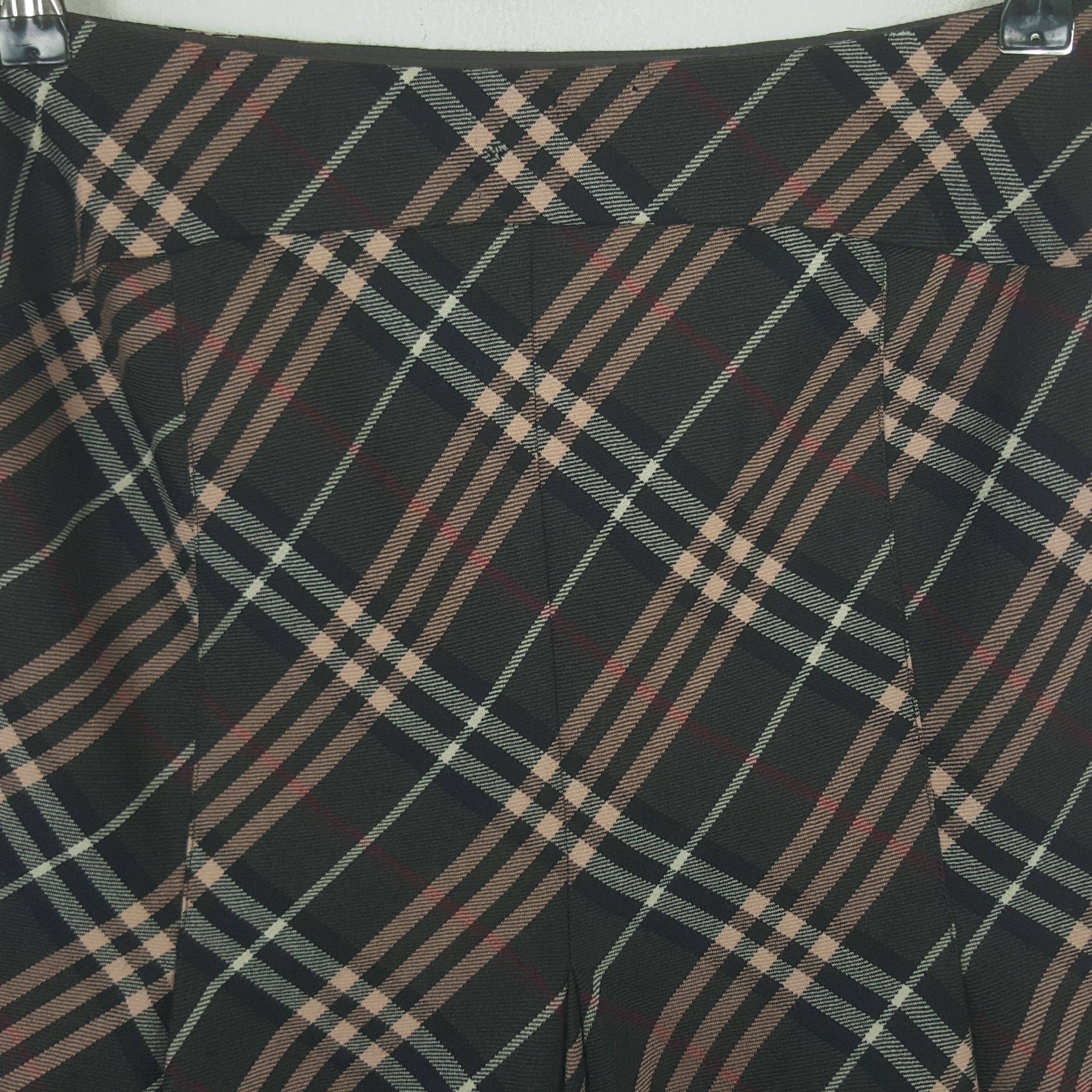 Burberry Vintage Burberry London Blue Label Nova Check Skirts Size 27" / US 4 / IT 40 - 4 Thumbnail