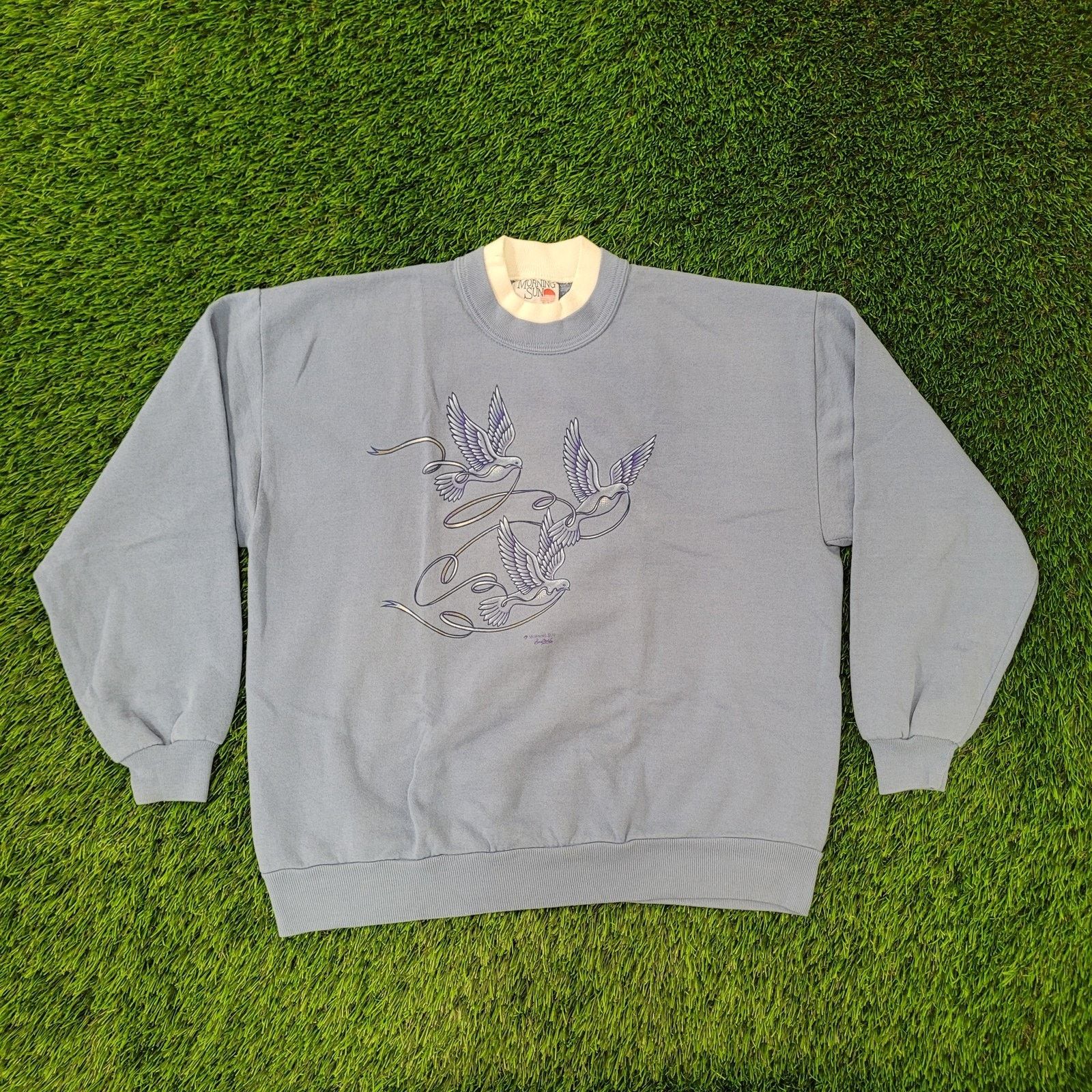 Vintage Vintage Three Dove Birds Sweatshirt Womens XL 24x25 USA Made Size XL / US 12-14 / IT 48-50 - 1 Thumbnail