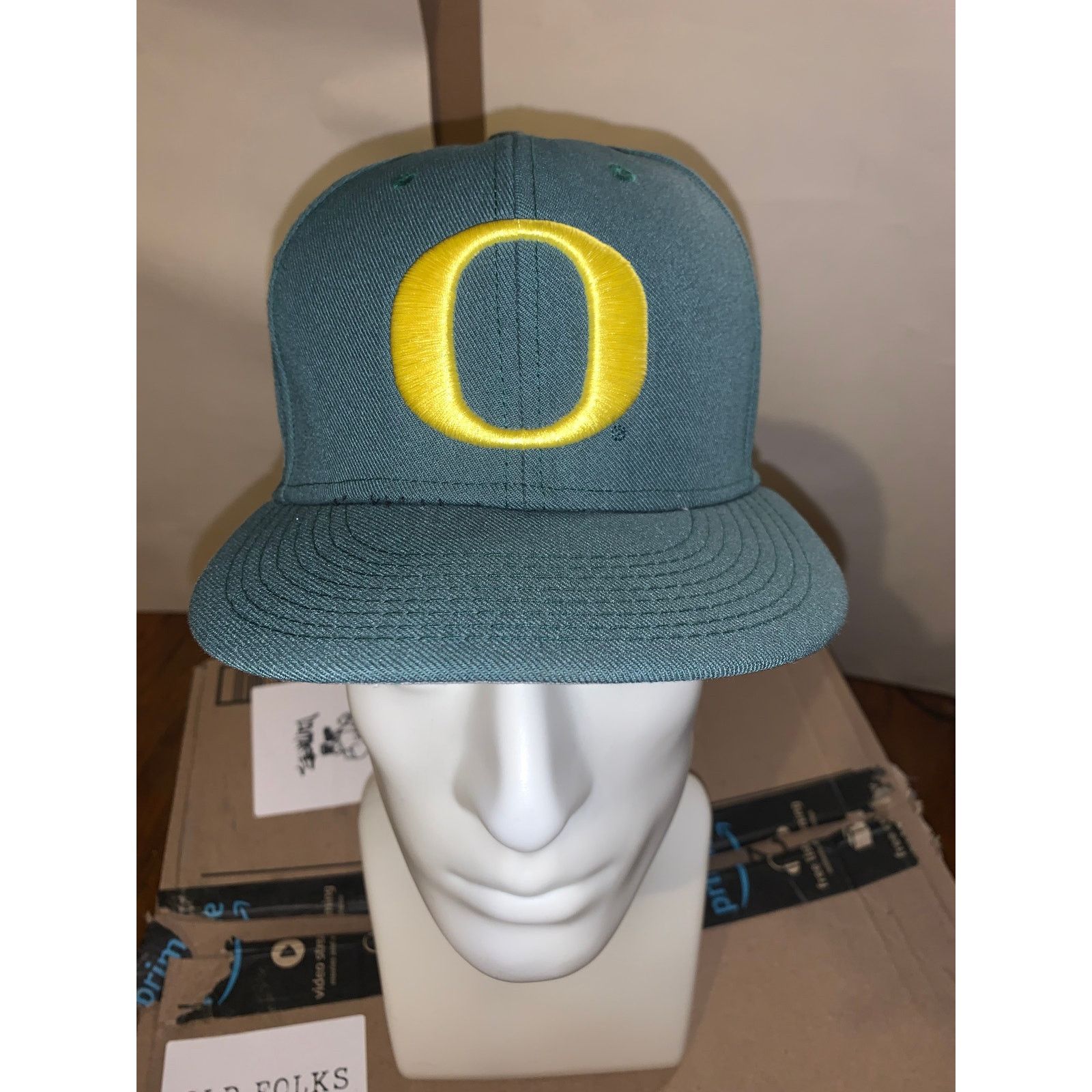 NCAA Oregon Ducks Nike True Hat Green Yellow Big O Snapback Cap Size ONE SIZE - 1 Thumbnail
