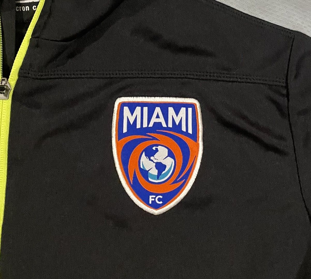 Macron Macron Miami FC Soccer Jersey Jacket MLS USL Mens Size Large Size US L / EU 52-54 / 3 - 3 Thumbnail