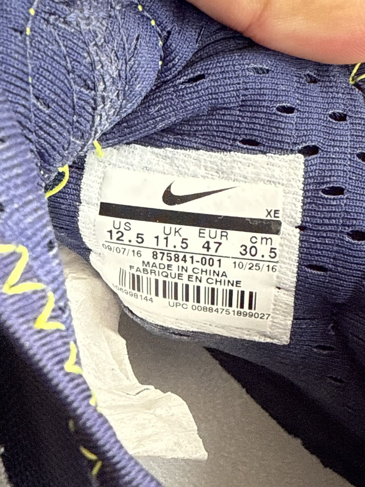 Nike Nike Air Huarache Run Ultra SE Size US 12.5 / EU 45-46 - 1 Thumbnail