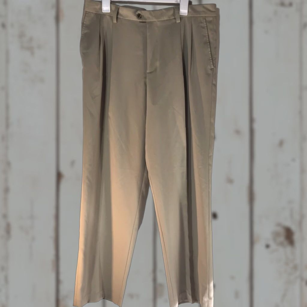 Izod IZOD Performx Beige Dress Pants Men's Regular Fit Size 36X32, 5-Pocket, Comfort, Lightweight, Business Casual Size US 36 / EU 52 - 1 Thumbnail