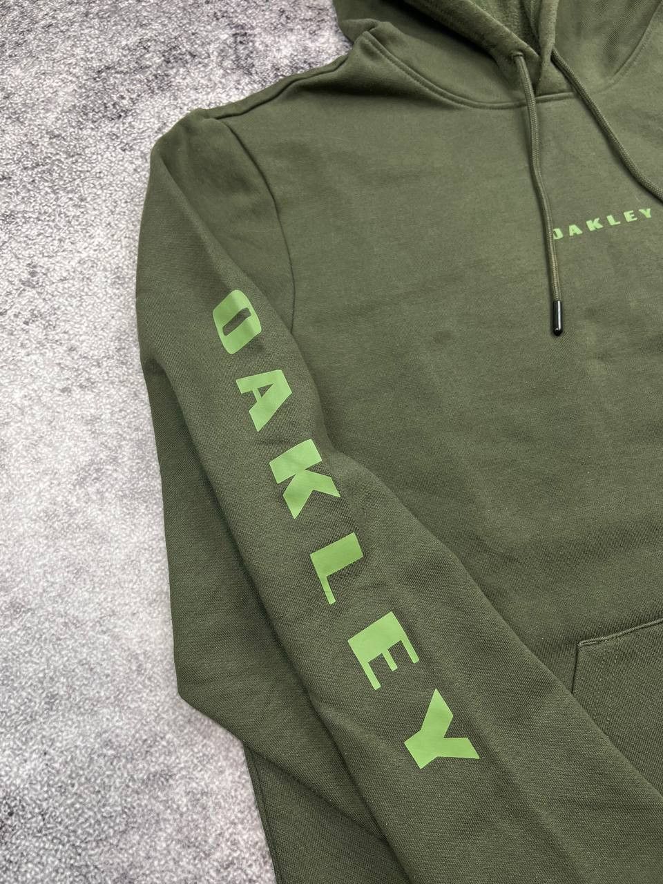 Oakley Oakley Hoodie Vintage Streetwear Sweatshirt Size US XL / EU 56 / 4 - 5 Thumbnail