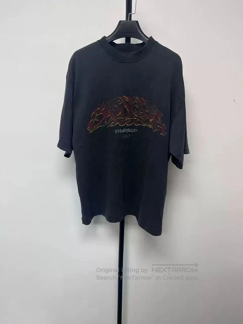 Balenciaga Balenciaga Men's Crew Neck Short Sleeve T-Shirt. Size US XS / EU 42 / 0 - 1 Thumbnail