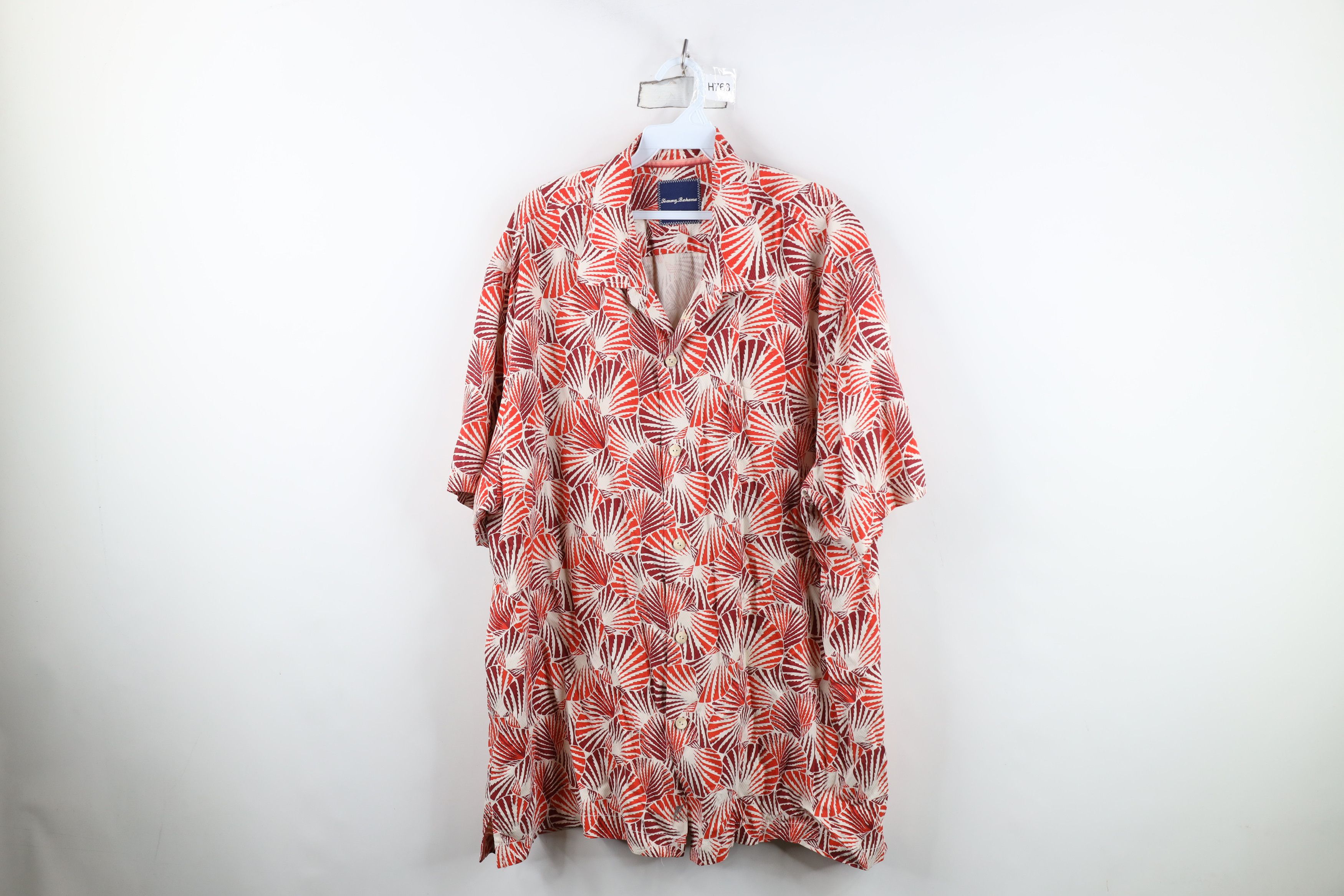 Tommy Bahama Vintage Tommy Bahama Clam Seashell Camp Collar Button Shirt Size US XXL / EU 58 / 5 - 1 Thumbnail