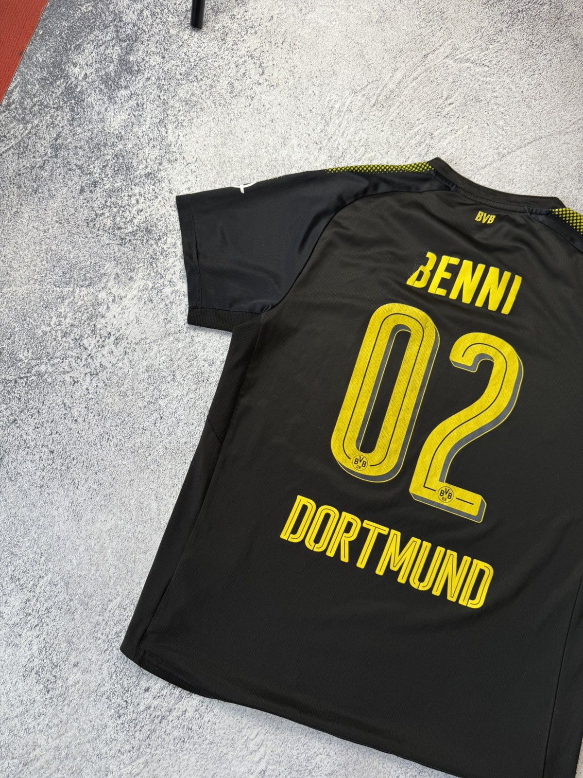 Puma Vintage Puma 2017-18 BORUSSIA DORTMUND jersey Size US XL / EU 56 / 4 - 16 Thumbnail
