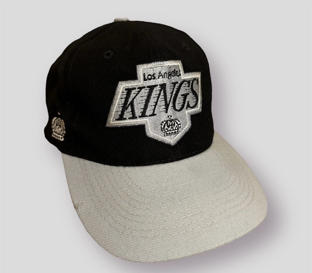 image of La Kings Vintag 90's American Needle Flanel One Size Cap in Black, Men's