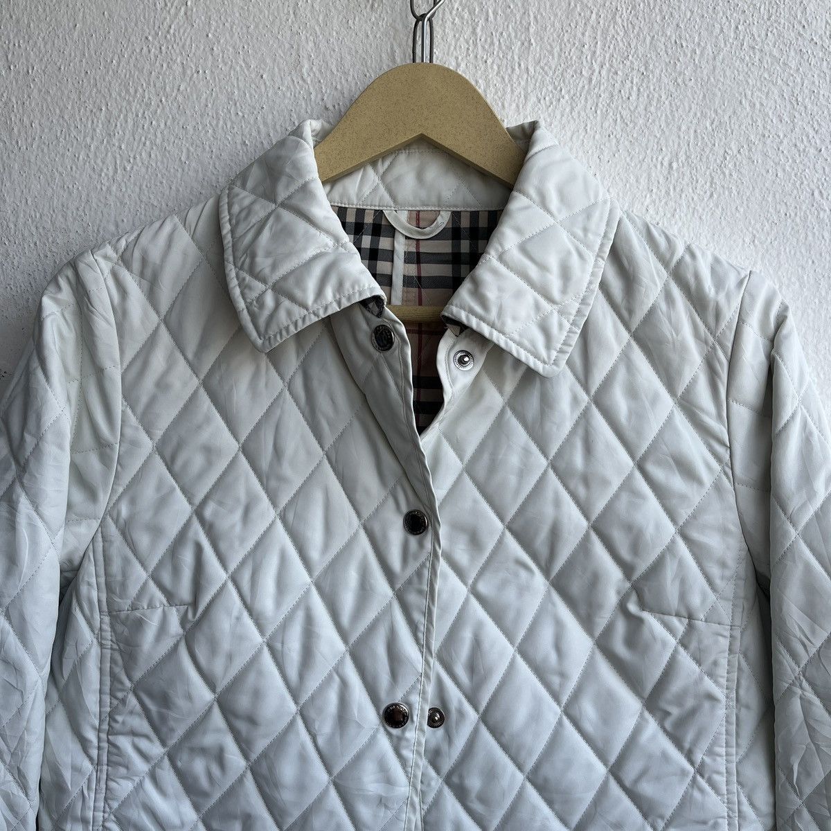 Burberry BURBERRY LONDON QUILTED NOVACHECK DESIGNER LIGHT JACKET Size XS / US 0-2 / IT 36-38 - 22 Thumbnail