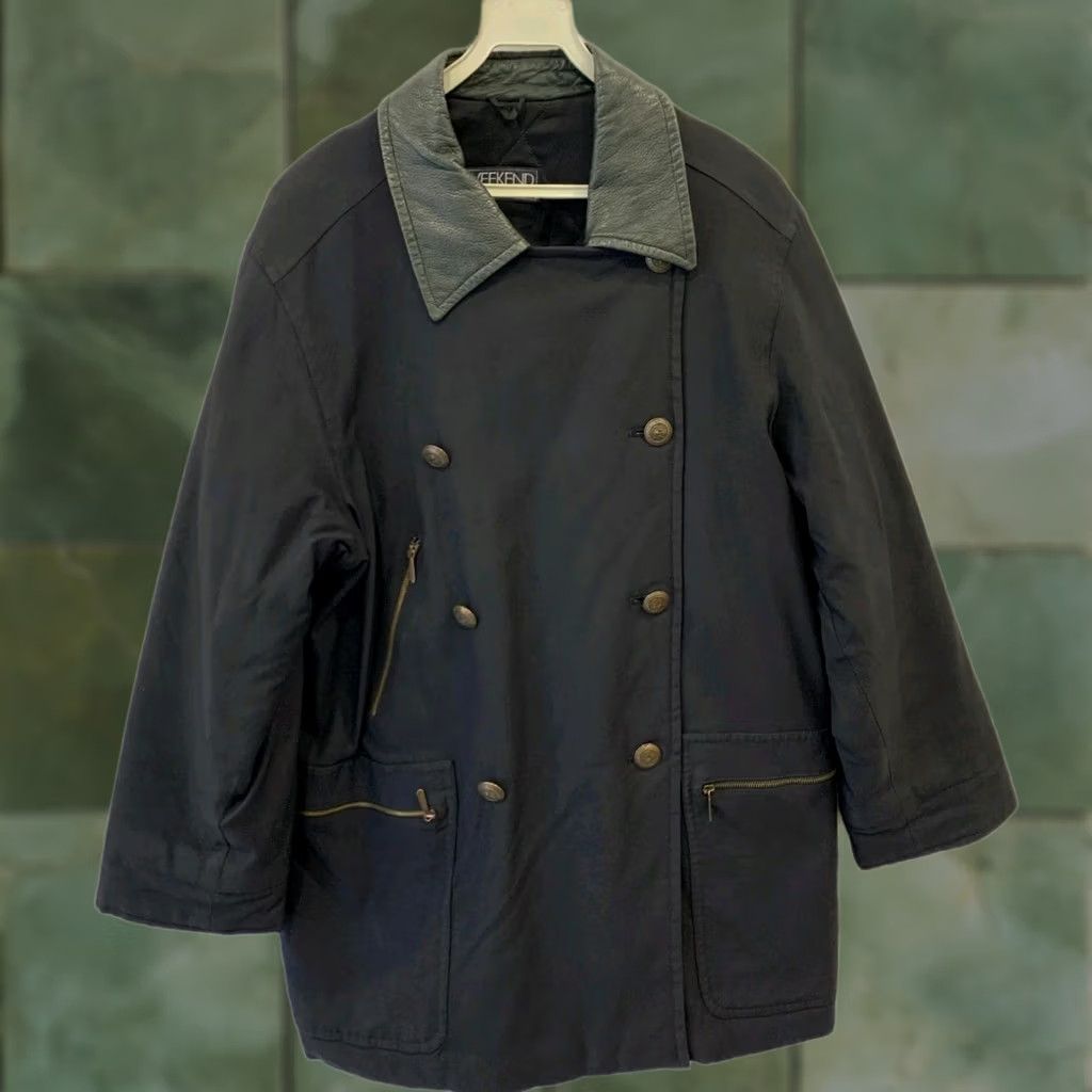 Max Mara Weekend by Max Mara Women's Jacket 6 Black Double-Breasted Leather Collar Size M / US 6-8 / IT 42-44 - 1 Thumbnail