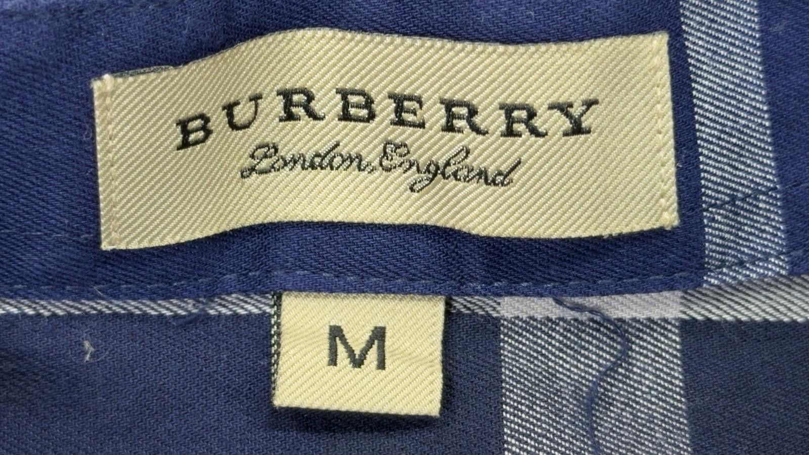 Burberry Burberry London Button Down Shirt Navy Blue Plaid Medium Size US M / EU 48-50 / 2 - 7 Thumbnail