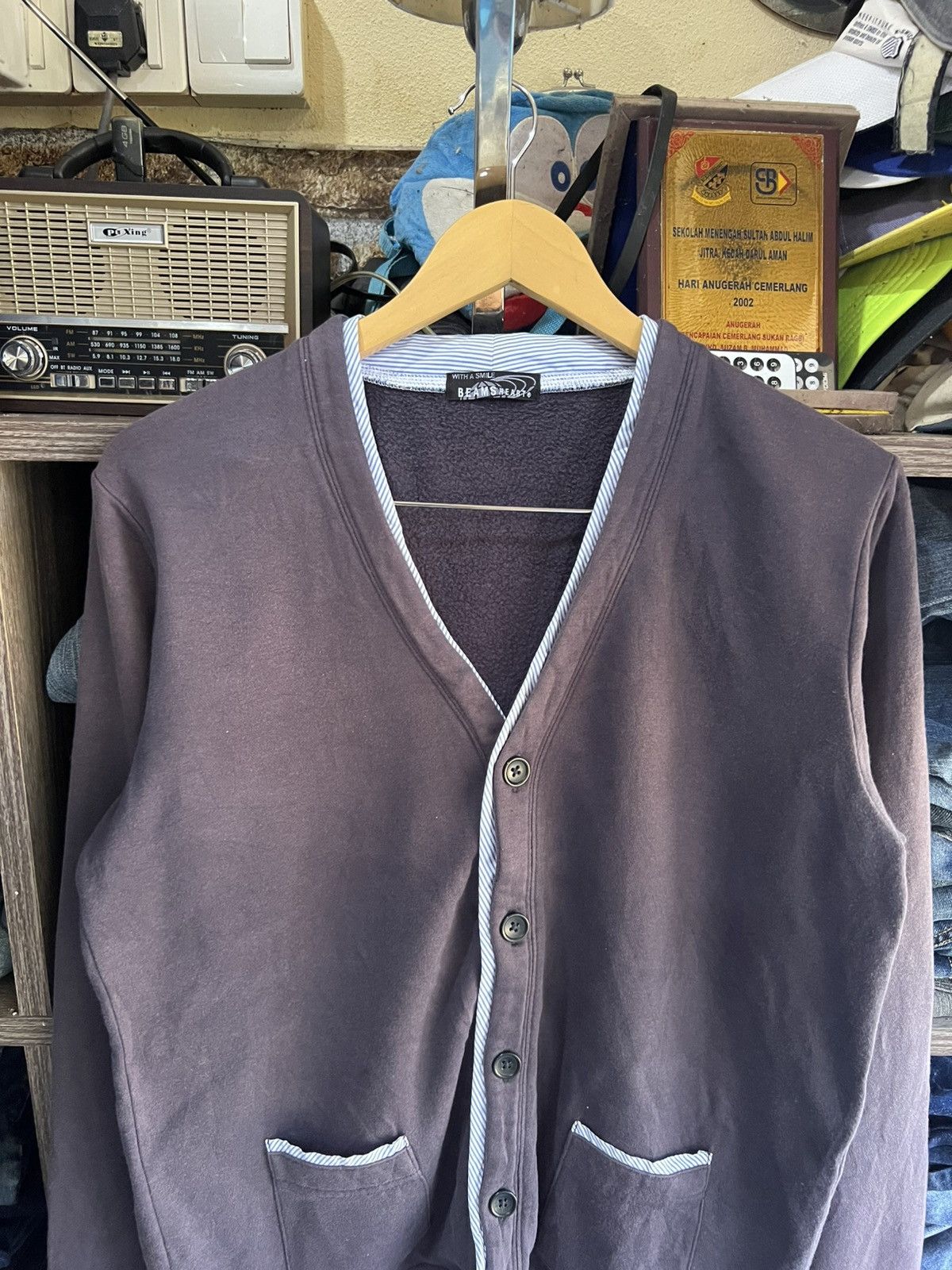 Beams Plus 🔥Sun Faded Beams Heart Button Cardigan Size US M / EU 48-50 / 2 - 4 Thumbnail