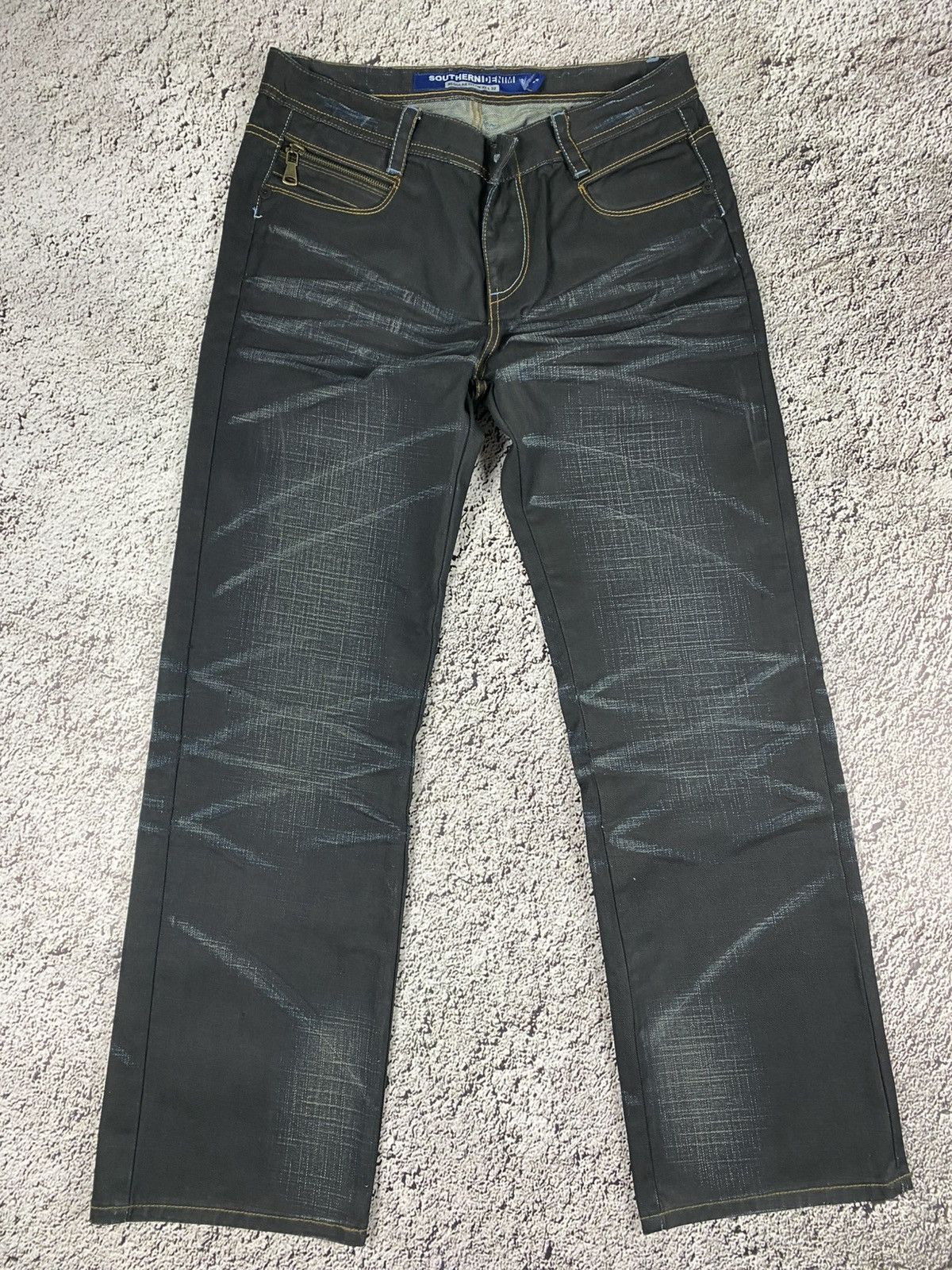 Vintage Vintage Y2K 00s style straight faded jeans streetwear 32 Size US 32 / EU 48 - 1 Thumbnail