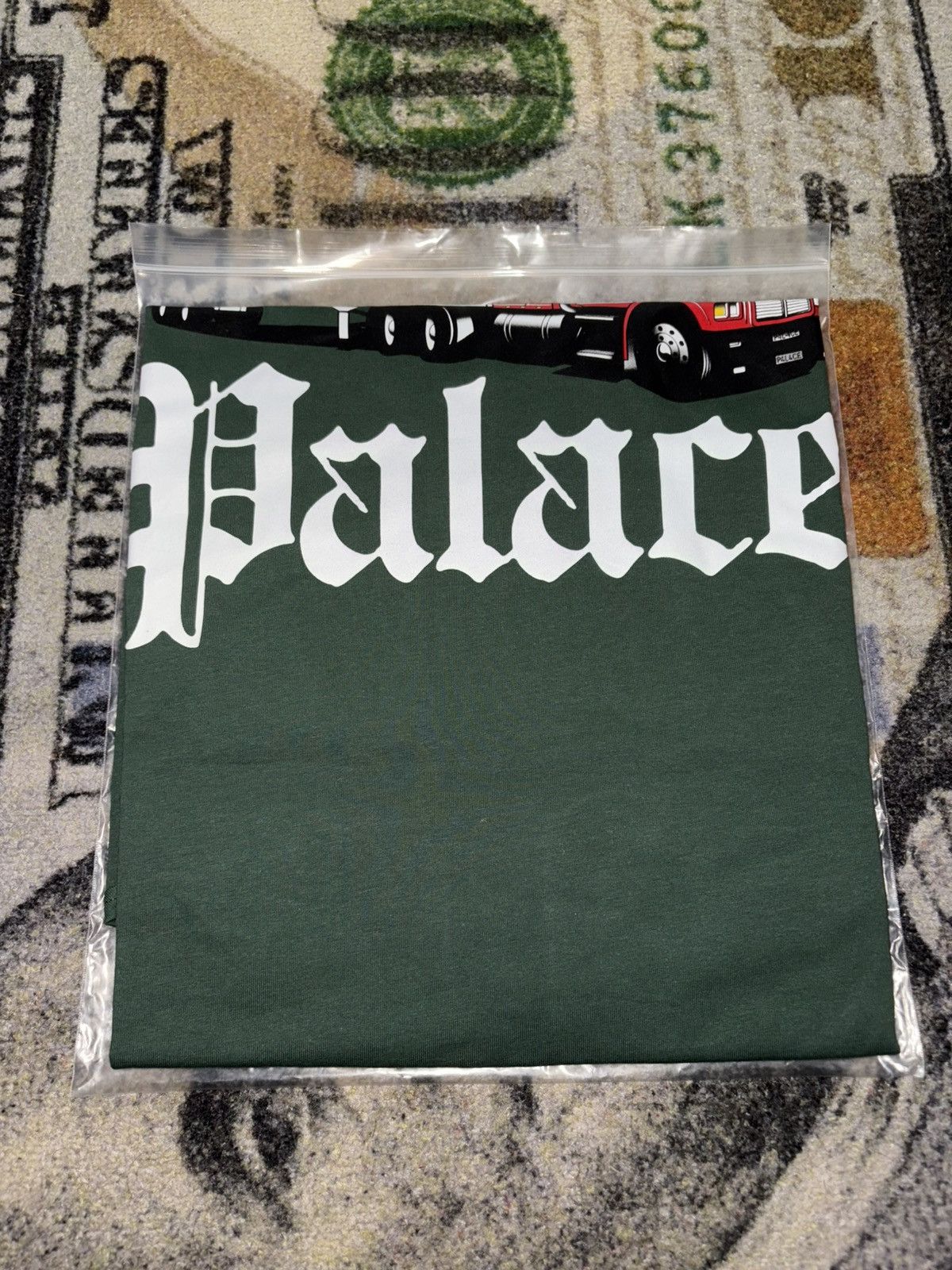 Palace Palace Truck Off T-Shirt Size US XL / EU 56 / 4 - 1 Thumbnail