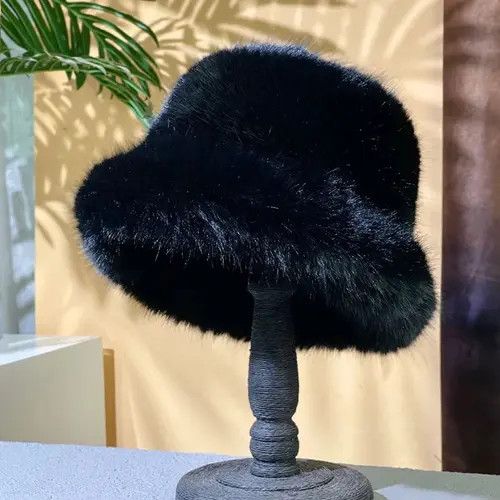 VIBE Faux Fur bucket hat Size ONE SIZE - 7 Thumbnail
