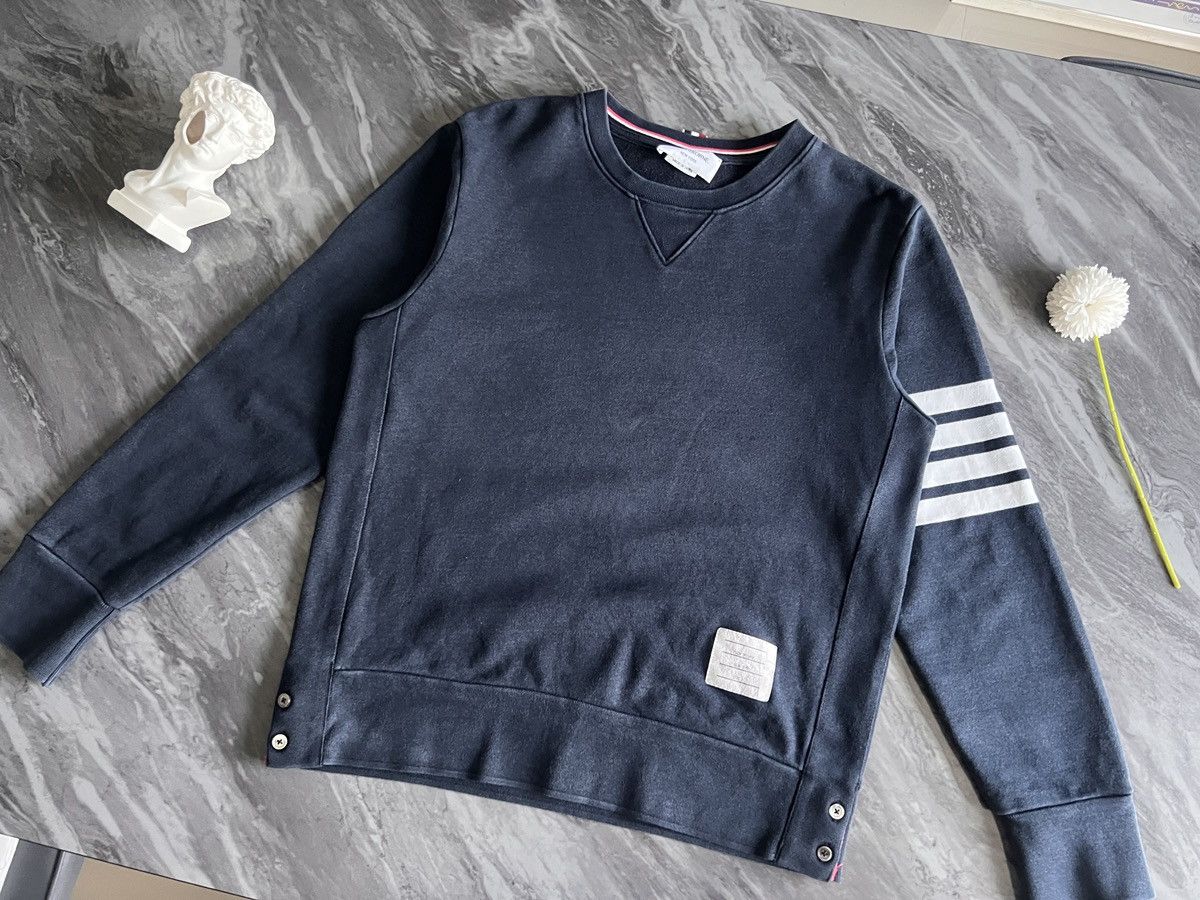 Thom Browne Thom Browne : Long Sleeve Side Stripe Button Ups Size US M / EU 48-50 / 2 - 1 Thumbnail