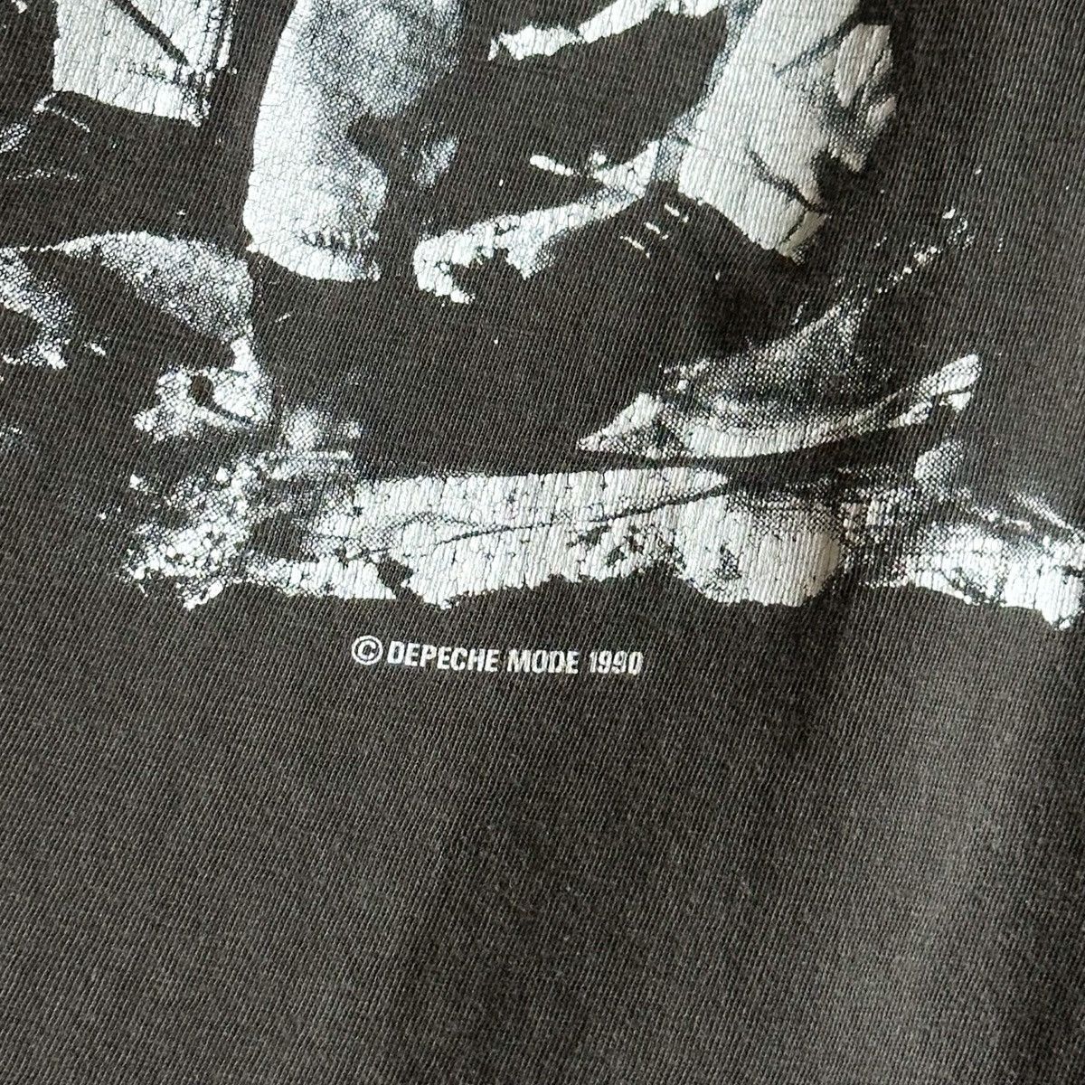 Vintage 90’s Vintage Faded Depeche Mode T Shirt Size US XL / EU 56 / 4 - 6 Thumbnail