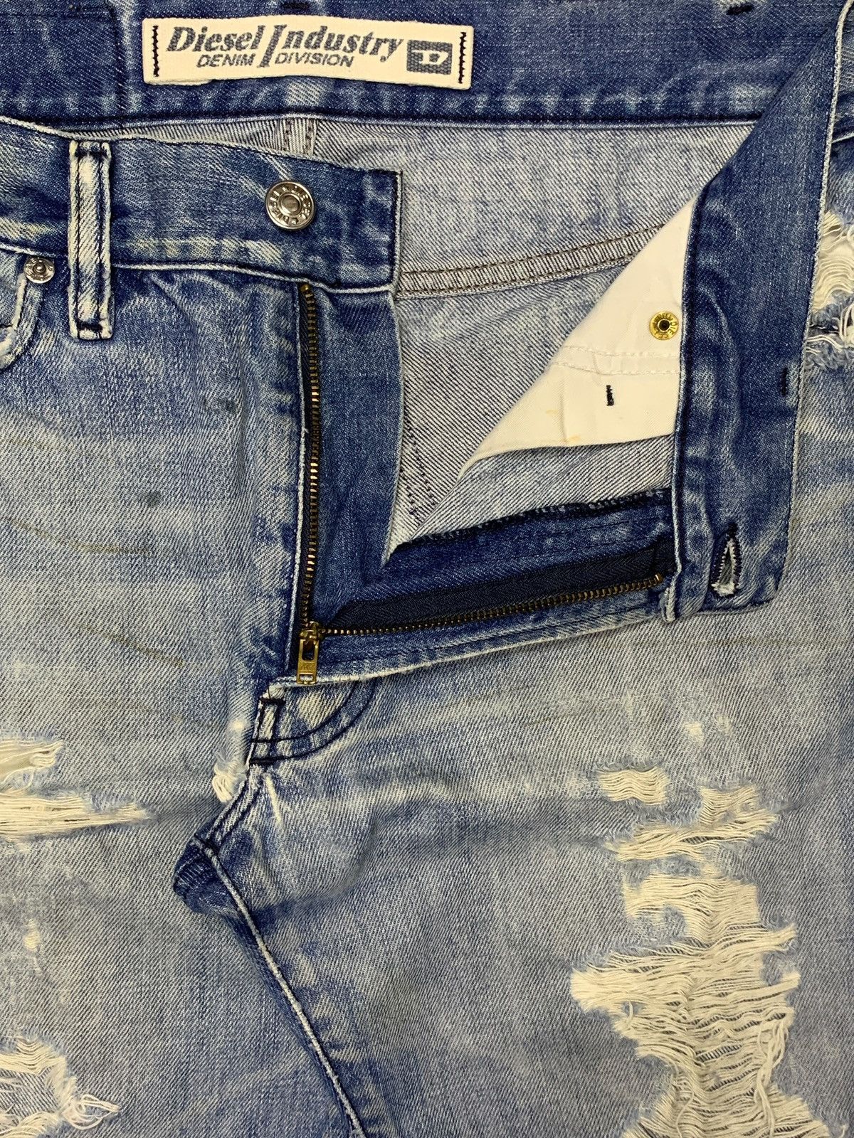 Diesel Vintage Italy Diesel Light Faded Wash Distress Bootcut Jeans Size US 29 - 9 Thumbnail
