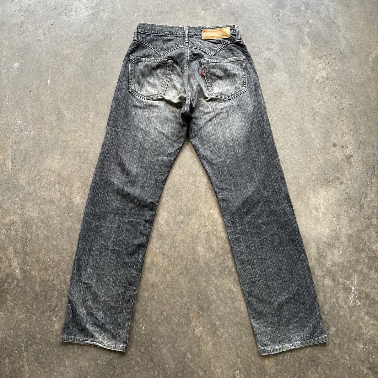 Edwin × Jean × Vintage Vintage Black Edwin Faded Distressed Denim Jean Pant W28 Size US 28 / EU 44 - 9 Thumbnail