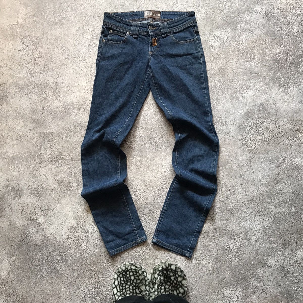 Vintage Vintage Y2K Baggy Wide Leg Jeans Thrashed Streetwear Logo 26 Size US 26 / EU 42 - 3 Thumbnail
